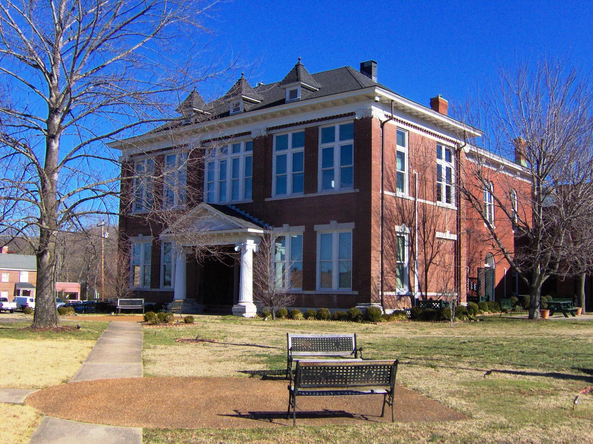 Historic Cheatham County Courthouse in Ashland City, Tennessee